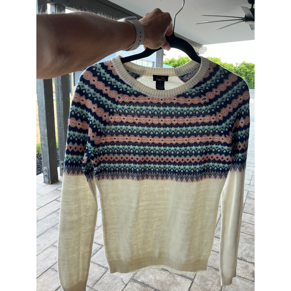 Rue21 Womens Fair Isle Crewneck Sweater Cream Pink Blue Geometric Knit Medium